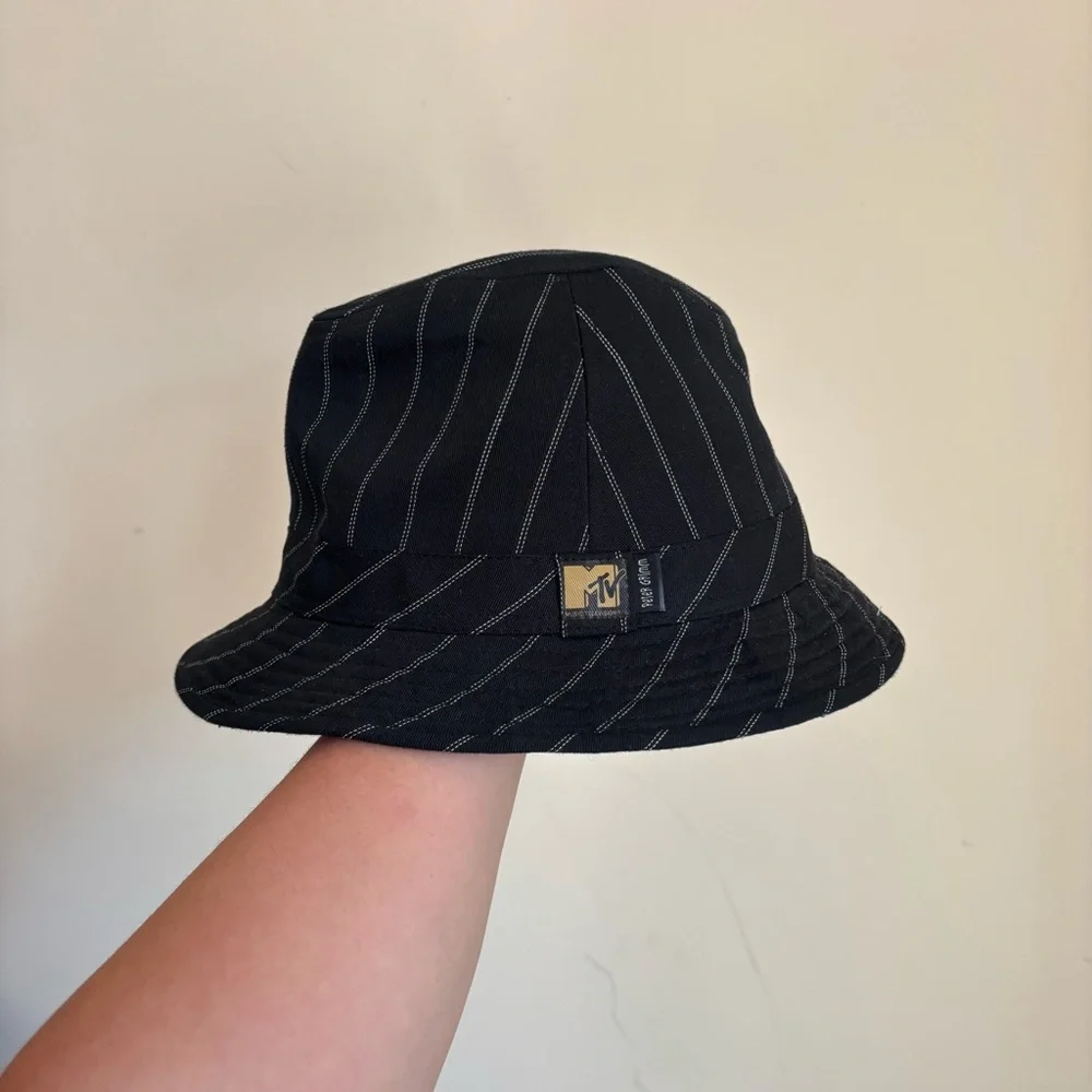 Peter Grimm Black White Stripe Fedora Hat Unisex Adult Polyester Cotton Size S/M - Picture 5 of 6